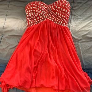 Strapless dress